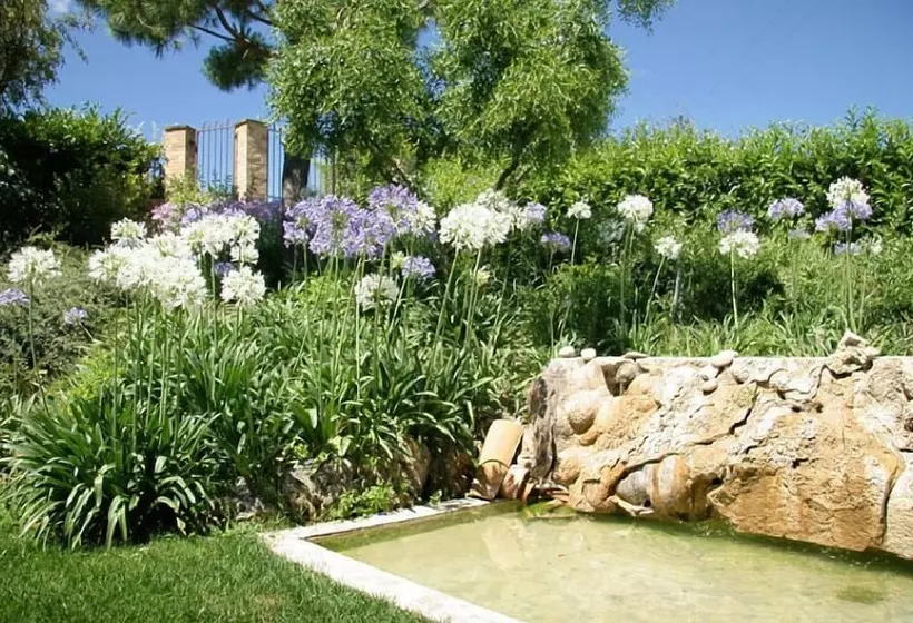 ホテル Villa Rondanella