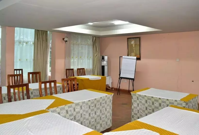 Westwood Hotel Nyeri