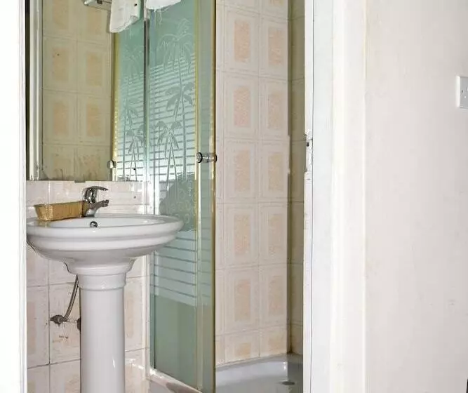 Westwood Hotel Nyeri