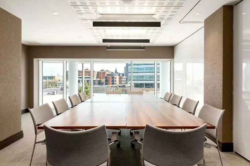 Ac Hotel By Marriott Belfast