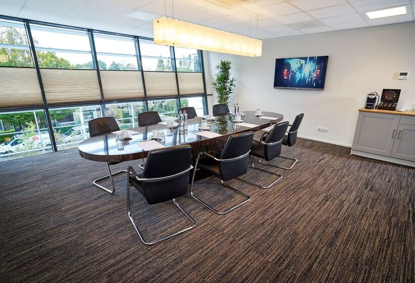 Amrâth Apart Hotel Schiphol Badhoevedorp