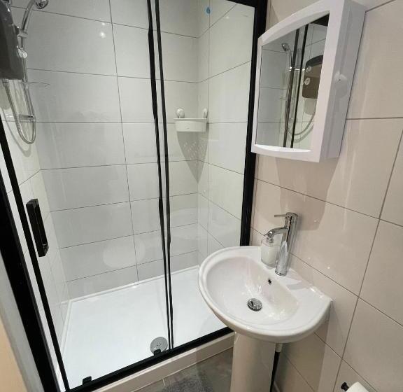 Araan House Hotel Families And Couples Only