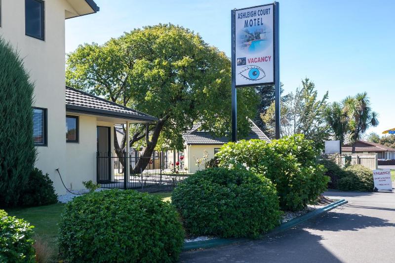 Ashleigh Court Motel