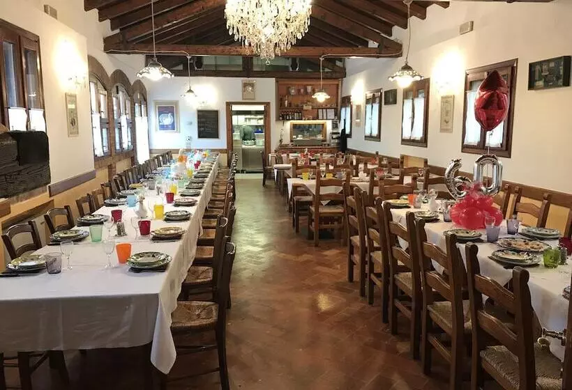 ホテル Agriturismo Villa Mocenigo