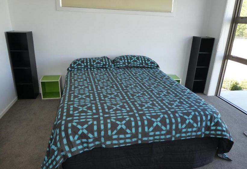 בית מלון כפרי Ben Ohau Vista