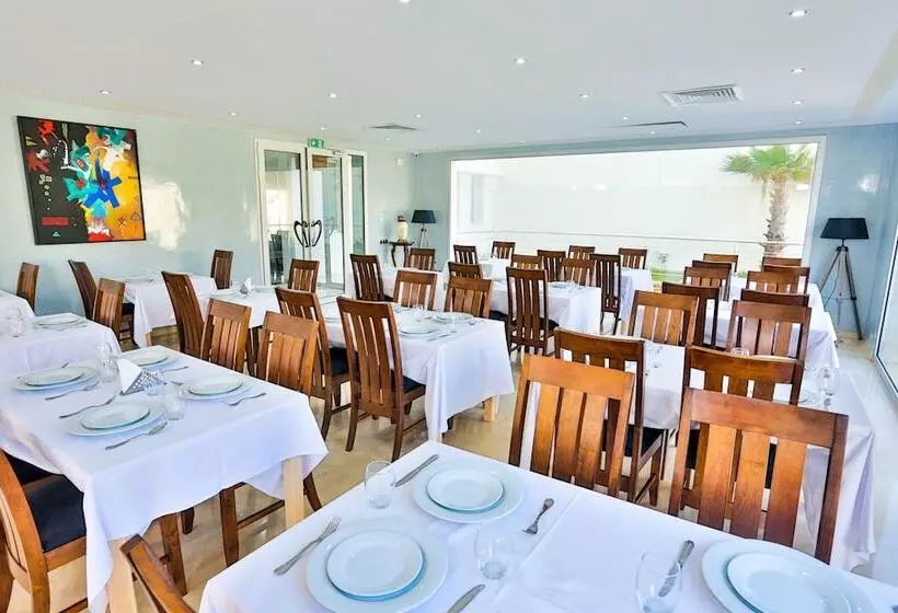 ホテル Cote Ocean Mogador