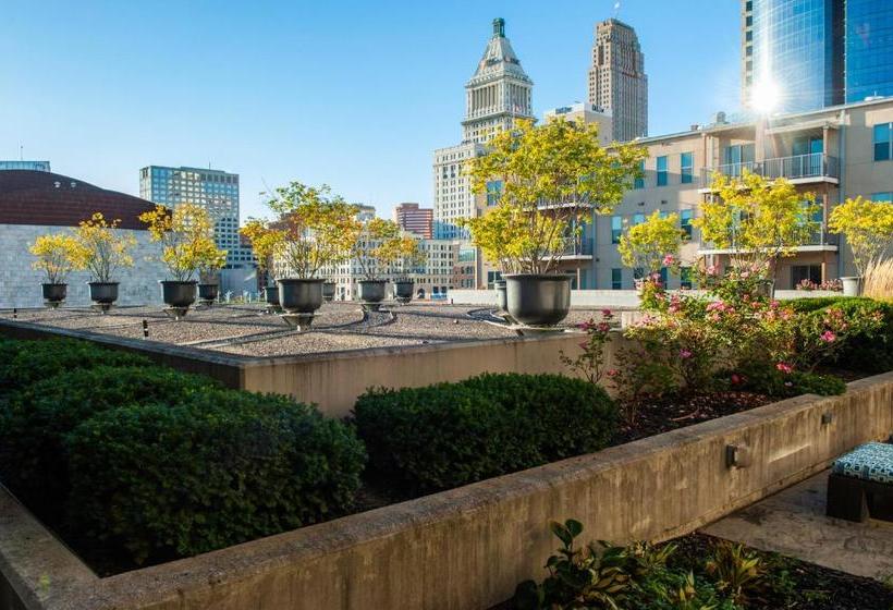 فندق Current At The Banks