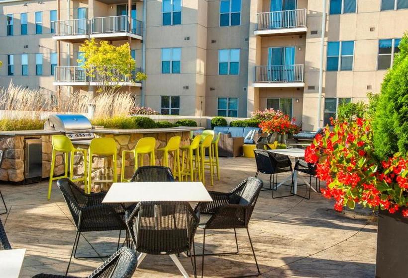 فندق Current At The Banks