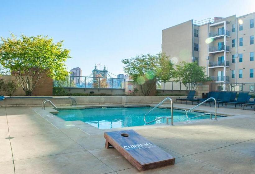 فندق Current At The Banks