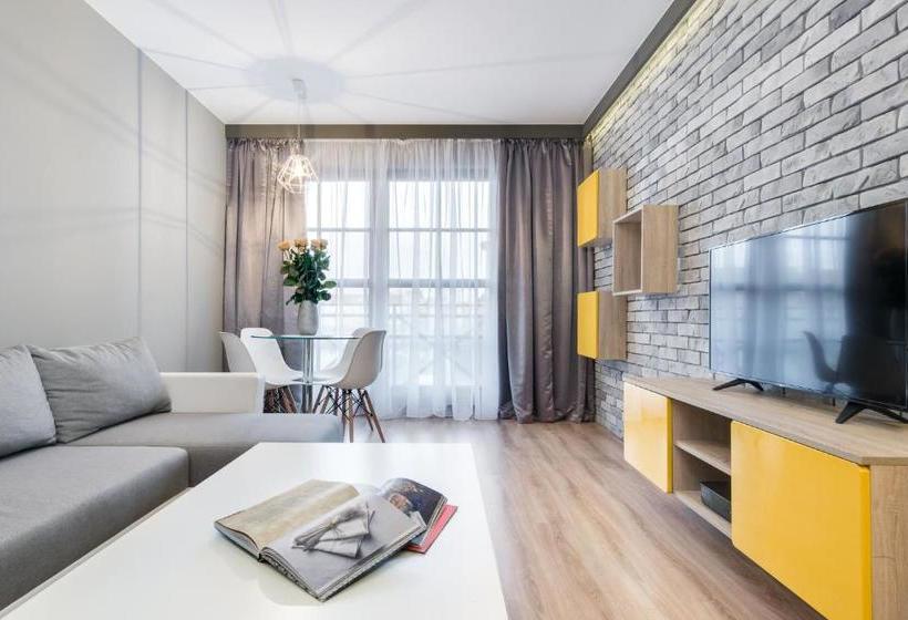 בית מלון כפרי Elite Apartments Spa Zone