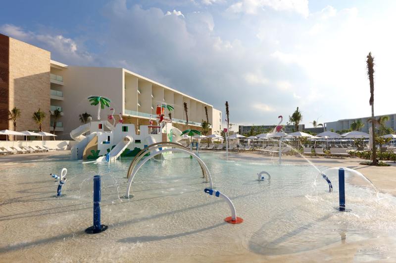 Курорт Grand Palladium Select Costa Mujeres