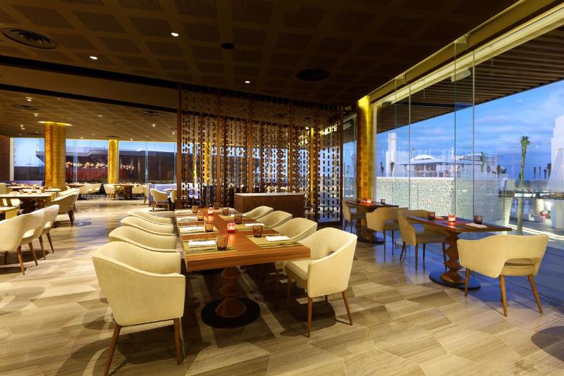 Курорт Grand Palladium Select Costa Mujeres