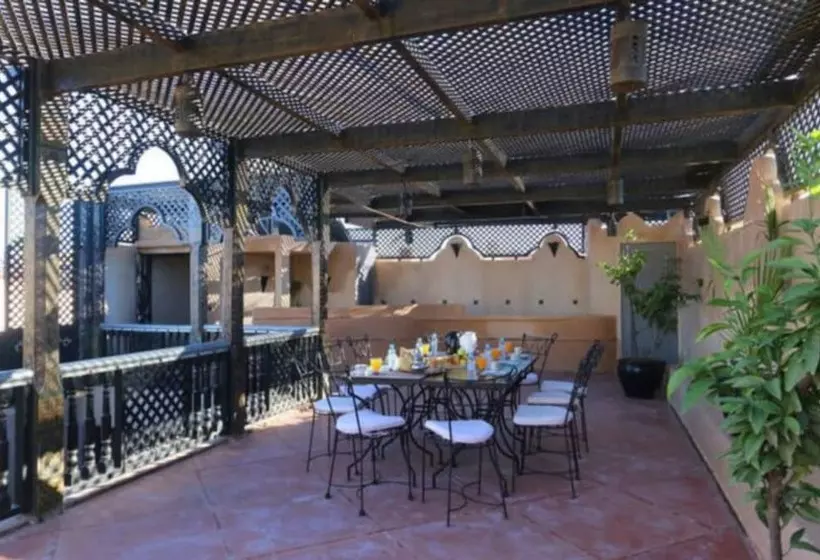 هتل La Kasbah De Jade