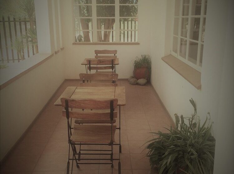 هتل La Vida B&b, Self Catering And Camping