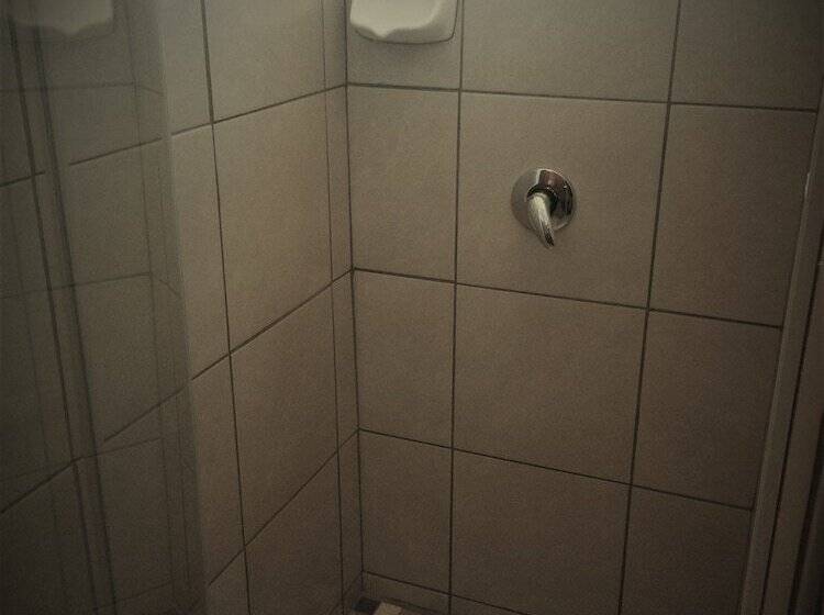 هتل La Vida B&b, Self Catering And Camping