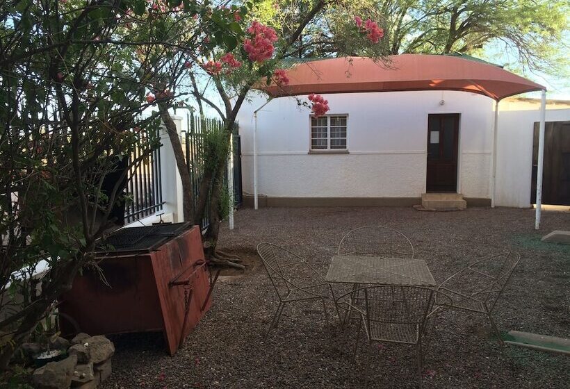 هتل La Vida B&b, Self Catering And Camping