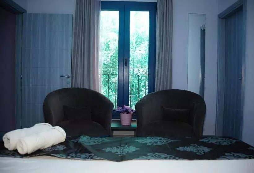 هتل Lo Guest Suites