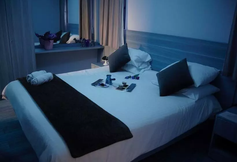 هتل Lo Guest Suites