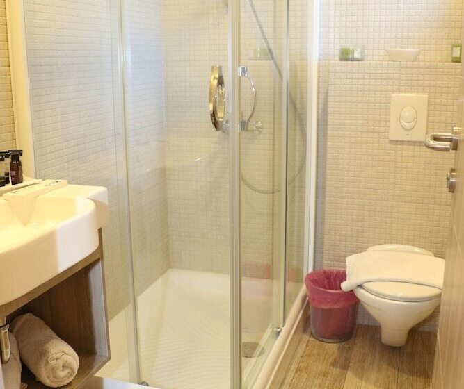 هتل Lo Guest Suites