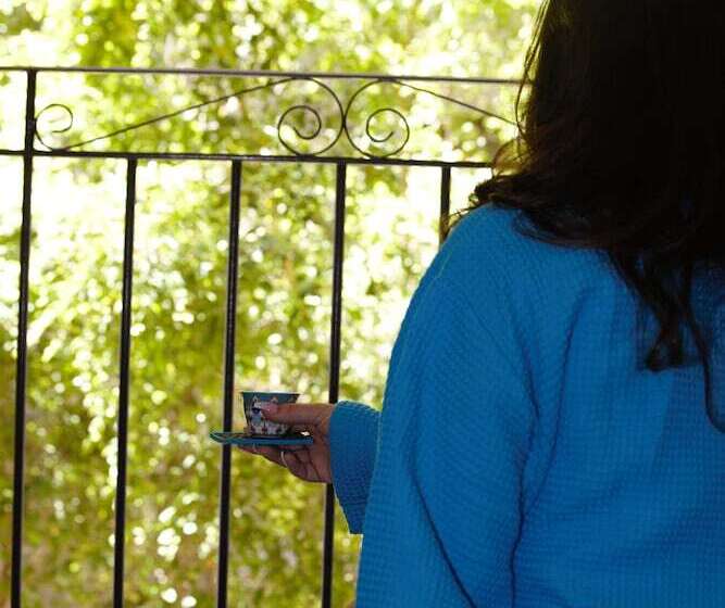 هتل Lo Guest Suites