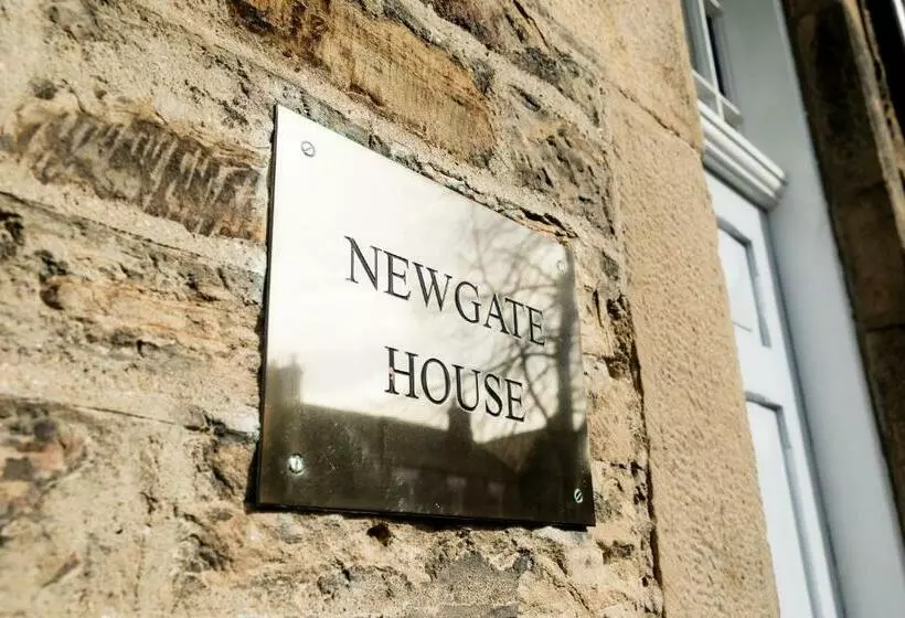 Hotelli Newgate House