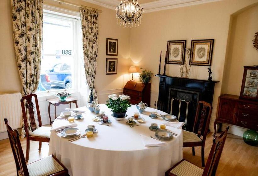 ホテル Newgate House