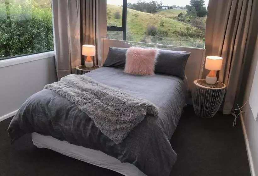 Hotelli Oamaru Holiday Homes 92 Aln Street