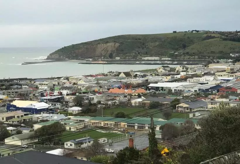Hotelli Oamaru Holiday Homes 92 Aln Street