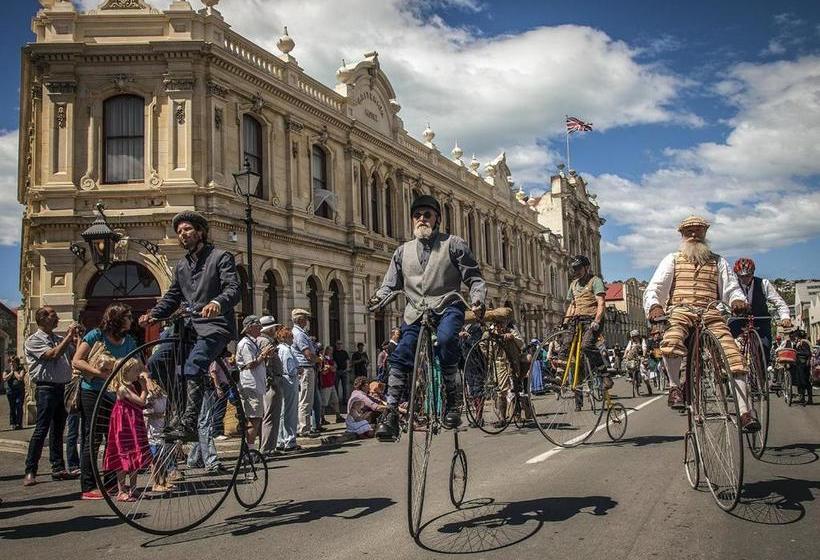 בית מלון כפרי Oamaru Holiday Homes 92 Aln Street