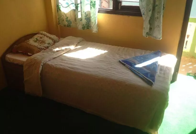 هتل Peace Guest House