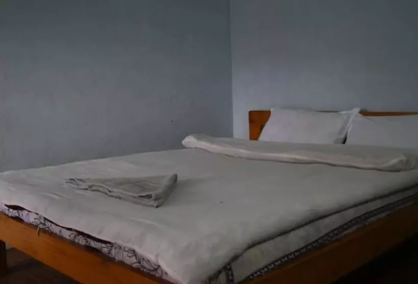 هتل Peace Guest House
