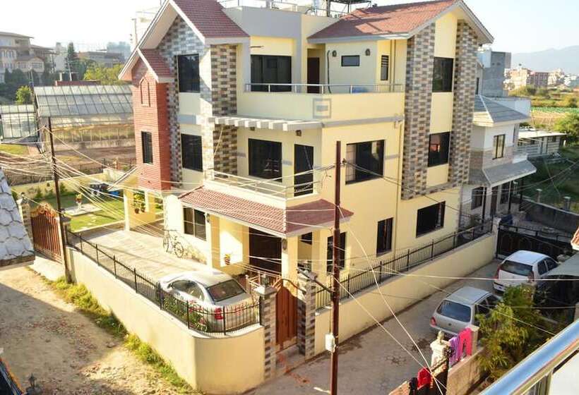 هتل Peace & Joy Guest House