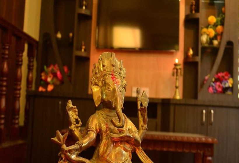 هتل Peace & Joy Guest House