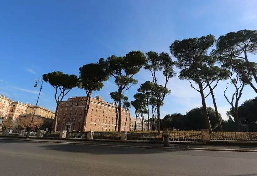 هتل Residenza Adriana