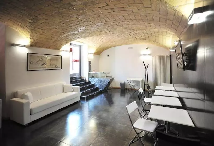 هتل Residenza Adriana