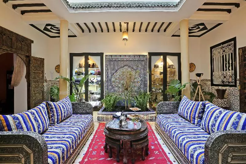 هتل Riad Luzia