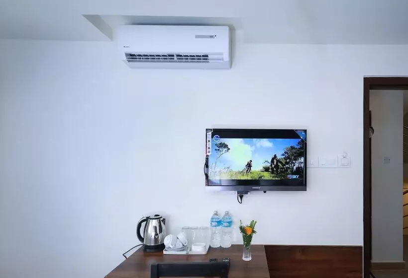 Next Home Formerly Hotel Royal Suite