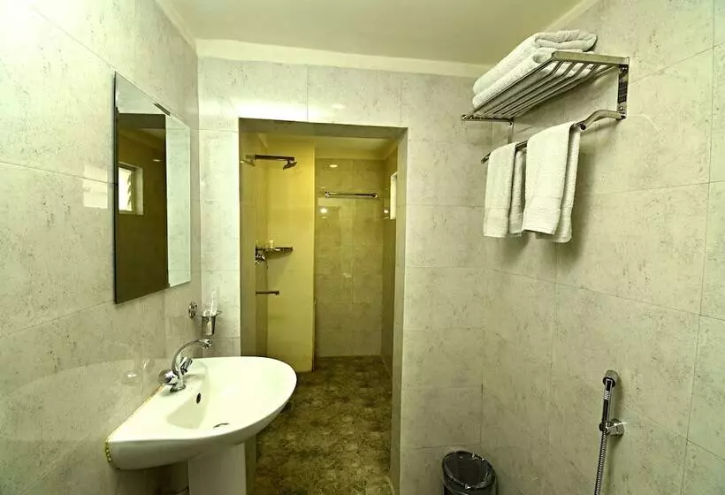 Next Home Formerly Hotel Royal Suite