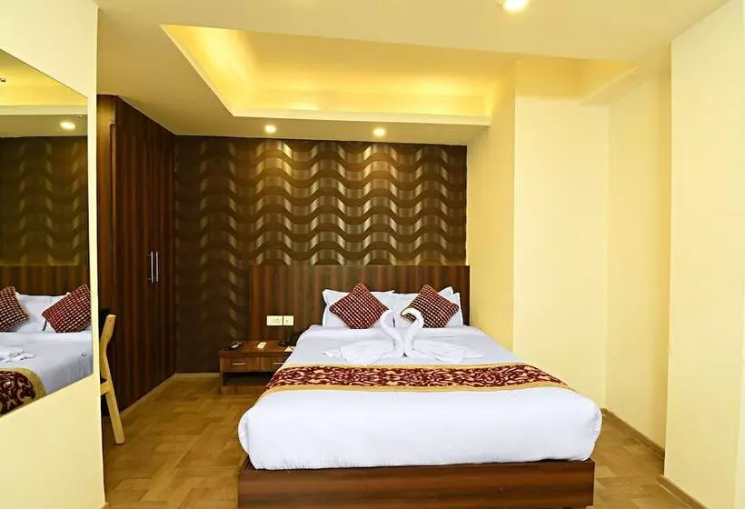 Next Home Formerly Hotel Royal Suite