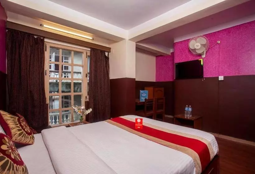 هتل Spot On 169  Cosmic