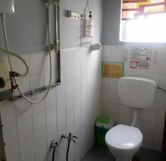 هتل Spot On 89952 Sayang Selalu Guest House