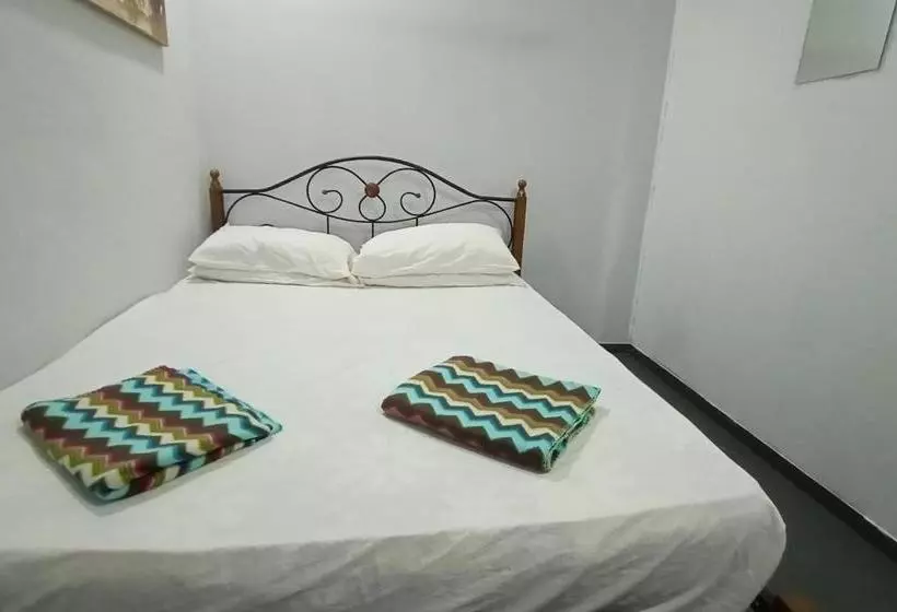 هتل Spot On 89952 Sayang Selalu Guest House