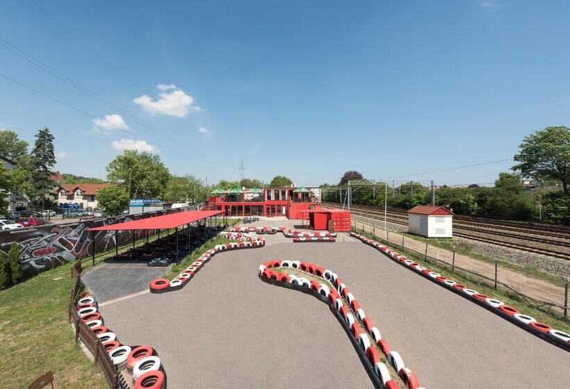 فندق Tetris Sopot