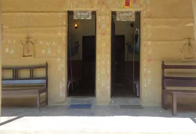 هتل Tharu 20for7 Holiday House