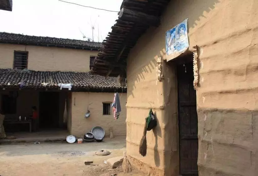 هتل Tharu 20for7 Holiday House