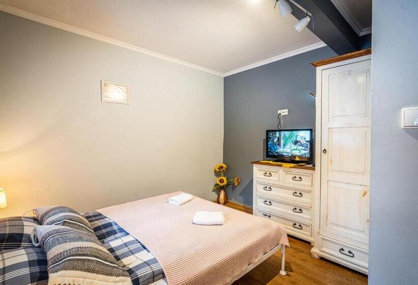 בית מלון כפרי Willa Fryzowiczówka