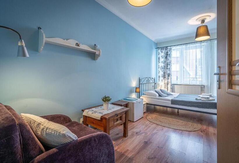 בית מלון כפרי Willa Fryzowiczówka