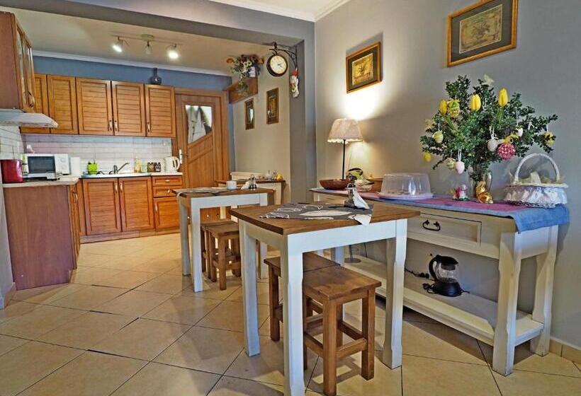 בית מלון כפרי Willa Fryzowiczówka