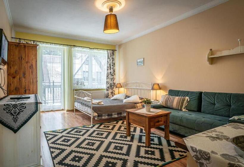 בית מלון כפרי Willa Fryzowiczówka