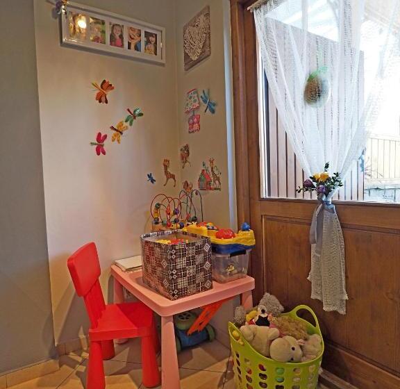 בית מלון כפרי Willa Fryzowiczówka